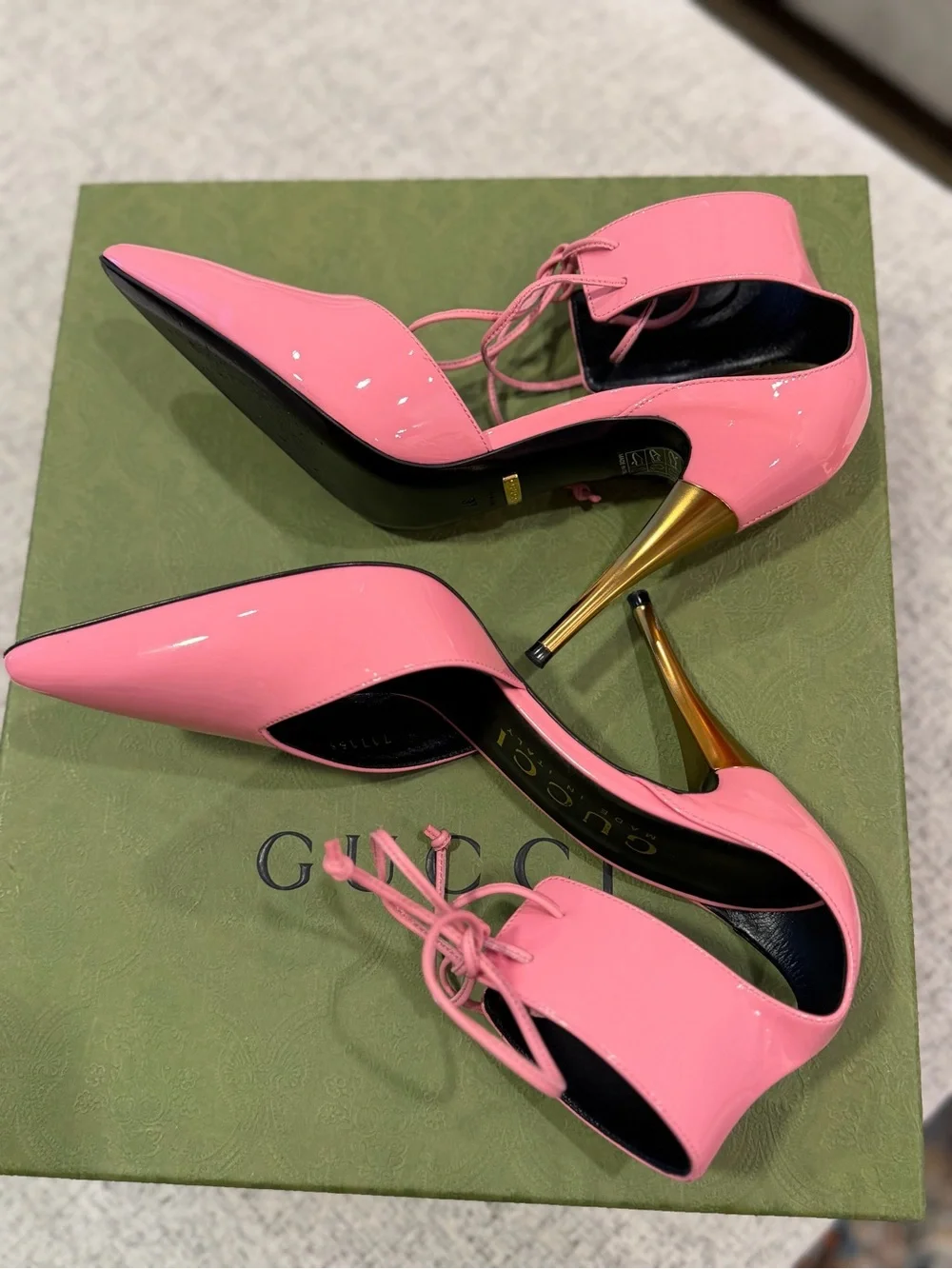 Gucci Women’s Pink Priscilla Ankle Cuff Patent Leather Heels Size 37 - Picture 11 of 15